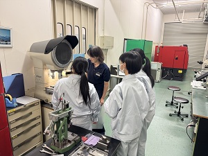 (株)アドバネクス新潟工場